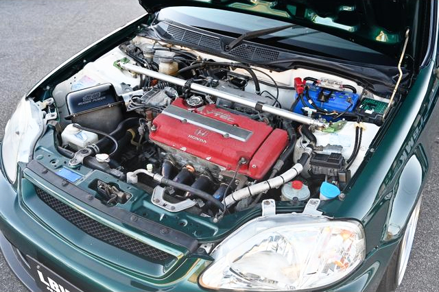 B16B 1600cc VTEC ENGINE.