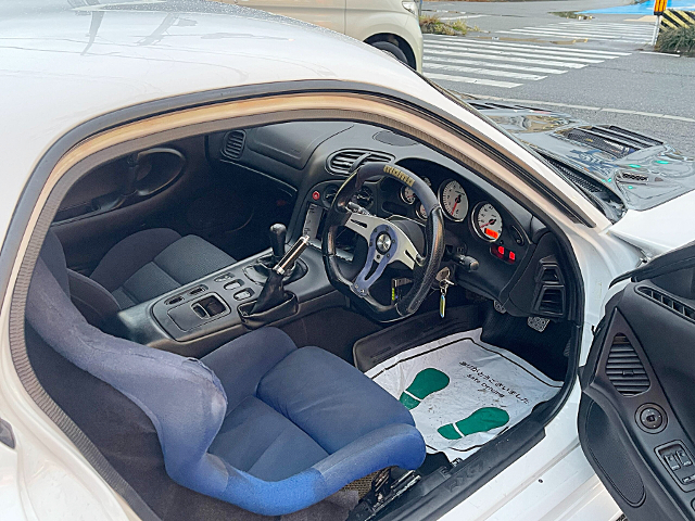 Interior of TCP-MAGIC WIDEBODY FD3S RX-7.