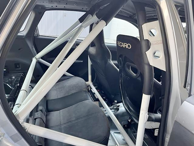 Roll cage installed GRB IMPREZA WRX STI.