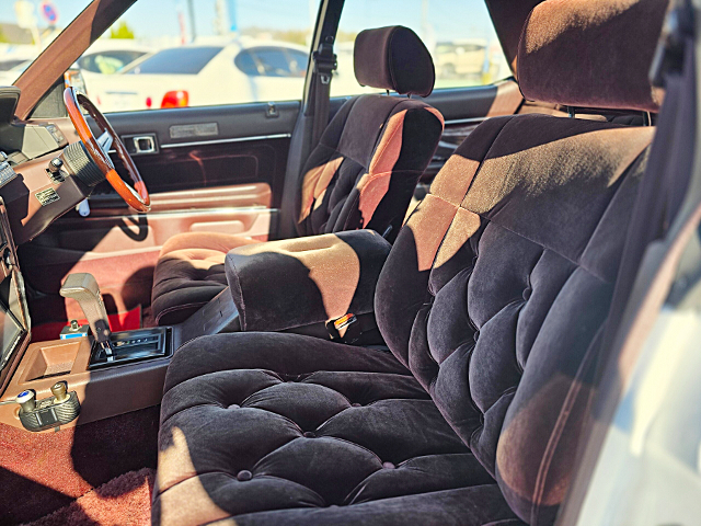 Interior seats of GX71 TOYOTA MARK 2.