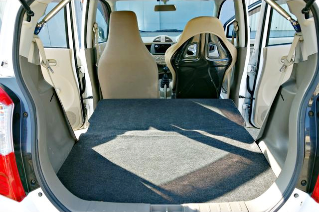 luggage space of HA25V SUZUKI ALTO VP.