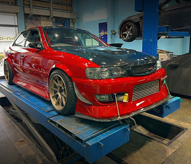 Front exterior of WIDEBODY JZX100 CHASER.