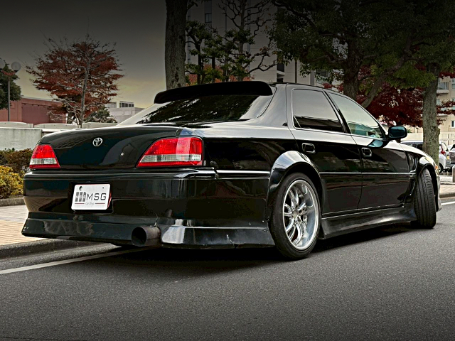 Rear exterior of JZX100 CRESTA ROULANT G.