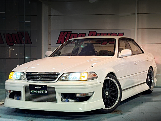 Front exterior of JZX100 TOYOTA MARK 2.