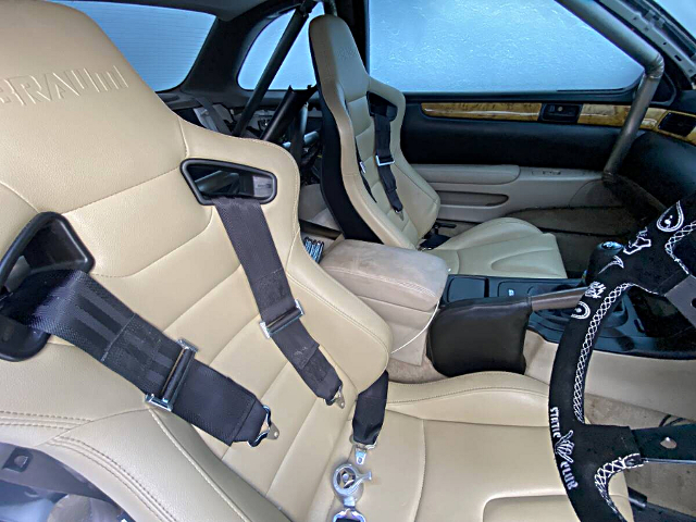 seats of Stance JZZ30 TOYOTA SOARER.