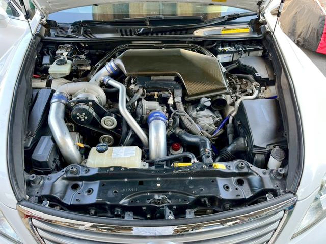 1UR-FSE 4.6L V8 With HKS SUPERCHARGER.