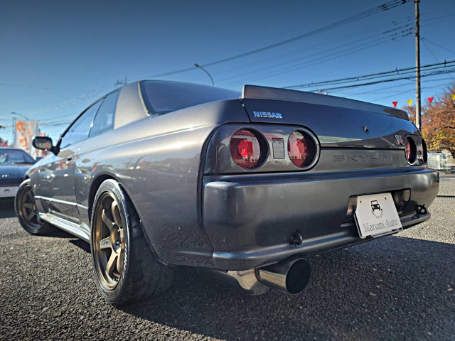 Rear exterior of R32 SKYLINE GT-R.