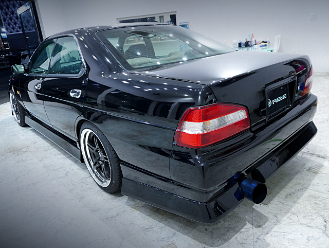 Rear exterior of 8th Gen C35 LAUREL.