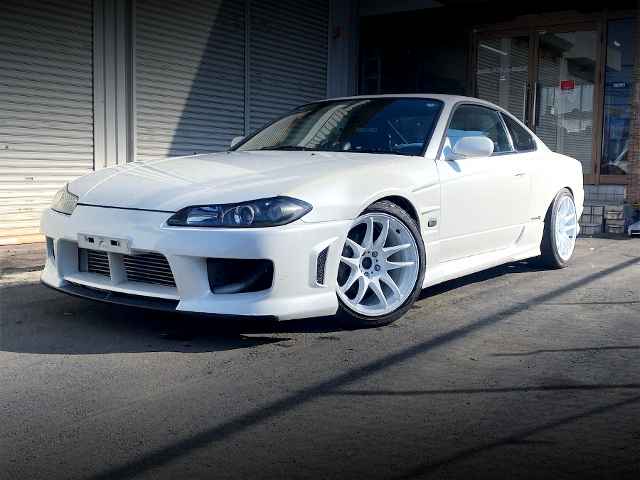Front exterior of S15 SILVIA SPEC-R.