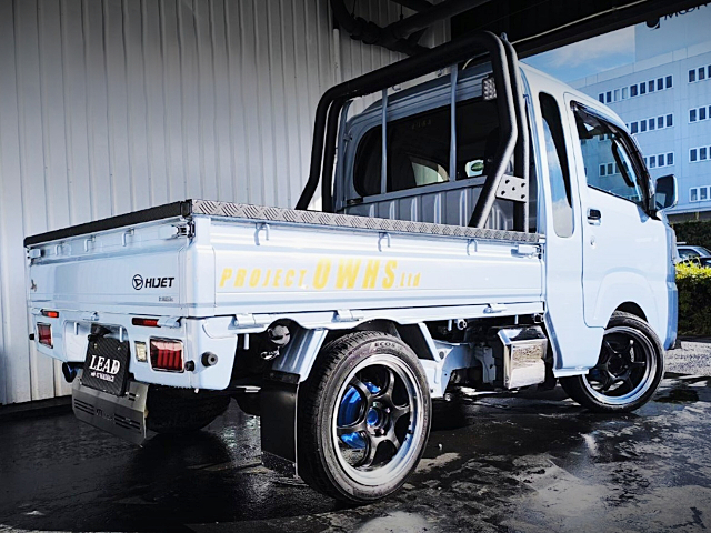 Rear exterior of S500P HIJET TRUCK.