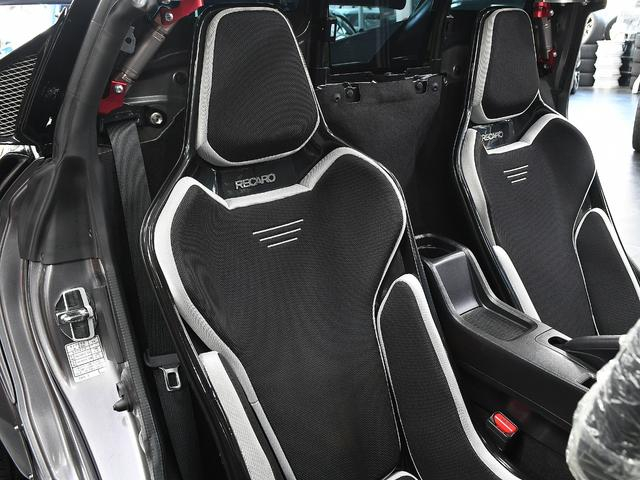 RECARO seats of WIDEBODY JW5 HONDA S660 BETA.