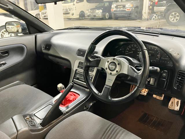 Interior Dashboardof IMPACT BLUE Painted SILEIGHTY.