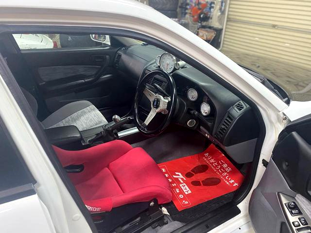 Interior Dashboard of R34 SKYLINE 4-DOOR GT.