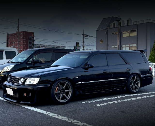 Front exterior of WGC34 STAGEA.