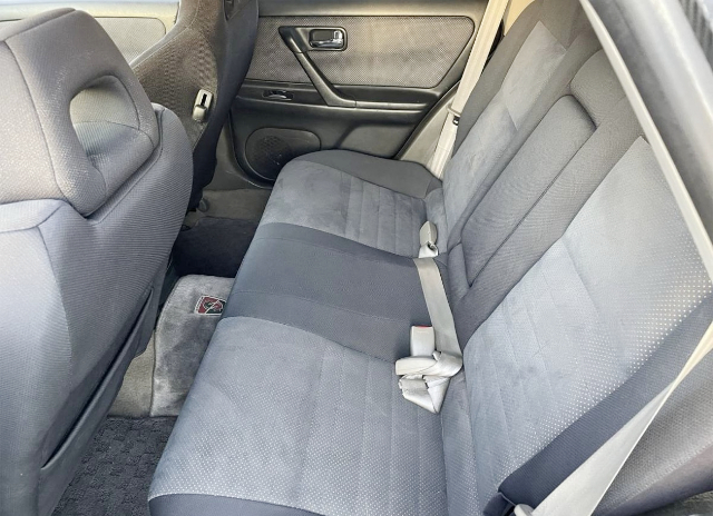 Seats of WGC34 STAGEA.