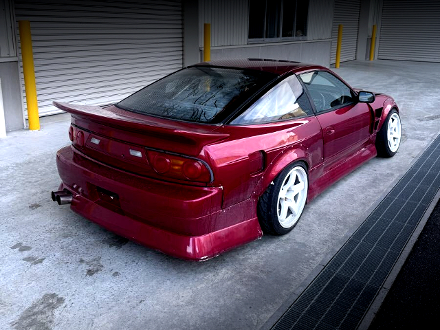 Rear exterior of 180SX TYPE-III.