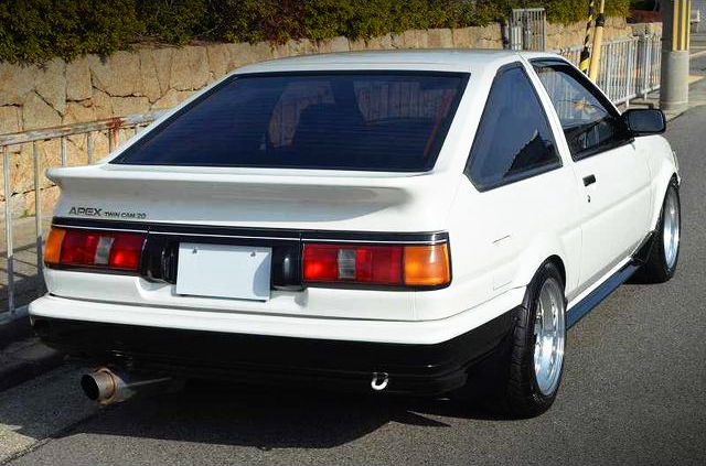 Rear exterior of AE86 COROLLA LEVIN GT APEX.