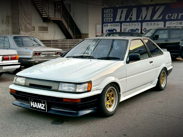 Front exterior of AE86 COROLLA LEVIN GT.