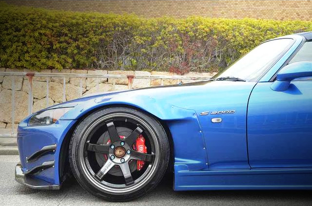 ENDLESS 6-POT caliper installed WIDEBODY AP2 S2000.