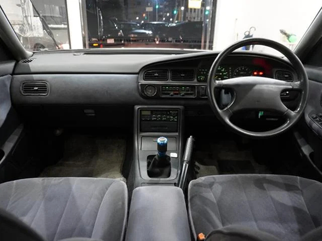 Interior of C33 NISSAN LAUREL.