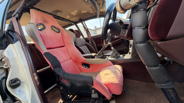 Interior seats of HC33 NISSAN LAUREL.