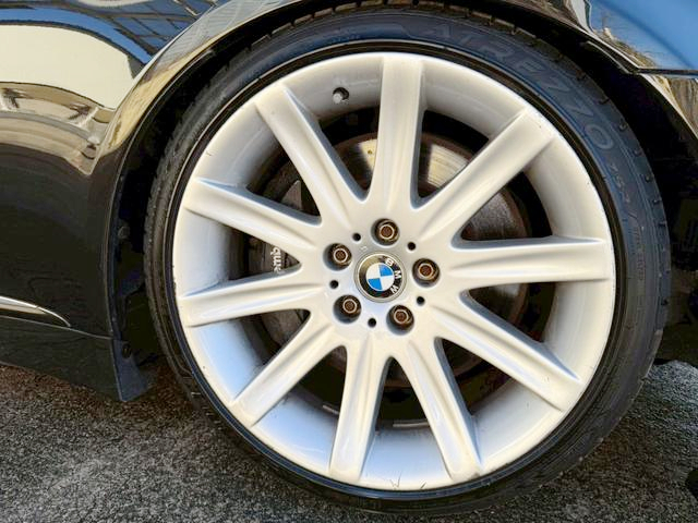 Brembo 6-POT caliper upgrade.