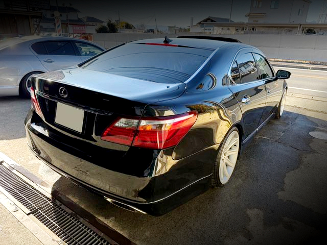 Front exterior of DRIFT SPEC! USF40 LEXUS LS460.