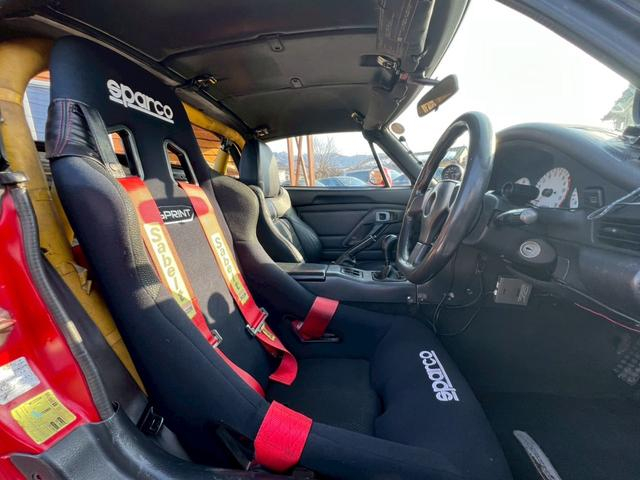 Seats of EA11R SUZUKI CAPPUCCINO.