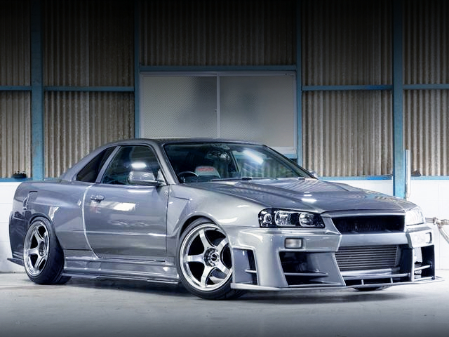 Front exterior of KUHL-RACING WIDEBODY ER34 SKYLINE 2-DOOR 25GT TURBO.