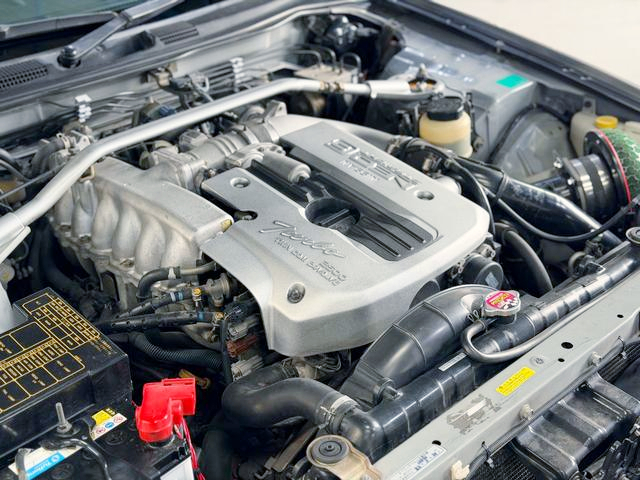 NEO-6 RB25DET turbo engine.