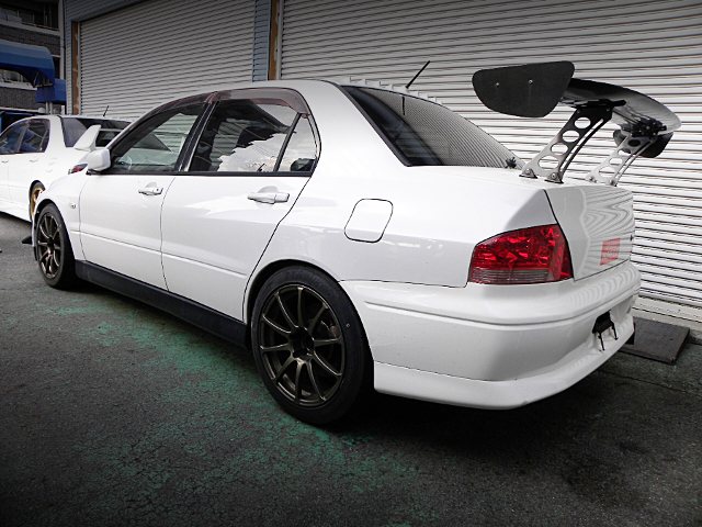 Rear exterior of LANCER EVOLUTION VII.