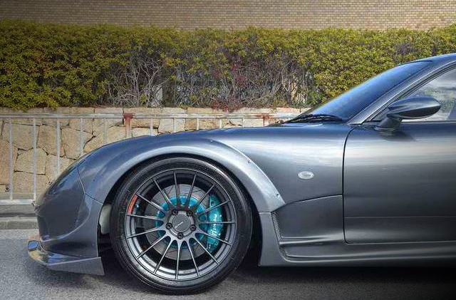 Front rim and Big Brake caliper of RE AMEMIYA SUPER GREDDY III EVO BODY FD3S RX-7 TYPE-R.