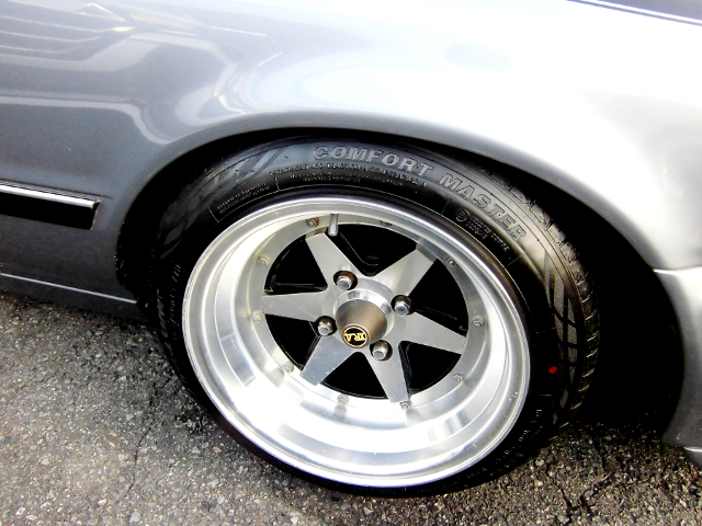 Longchamp XR4 Rim.