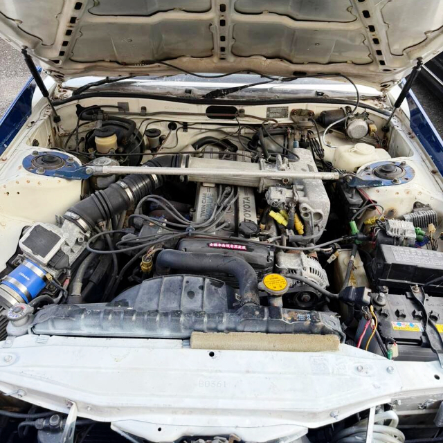 1G-GE Twin cam engine.