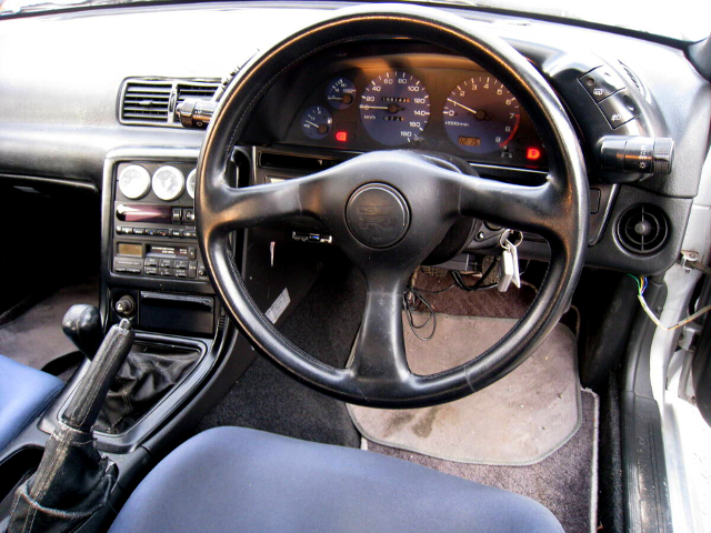 Speed cluster of WIDEBODY HNR32 SKYLINE 4-DOOR.