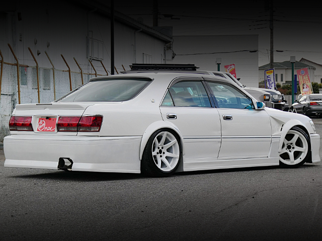 Rear exterior of JZS171 CROWN ATHLETE-V.