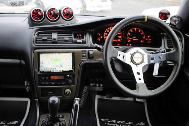 Dashboard of JZX100 MARK II TOURER-V.