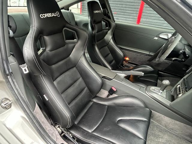 Interior seats of LB-WORKS WIDEBODY PORSCHE 997.
