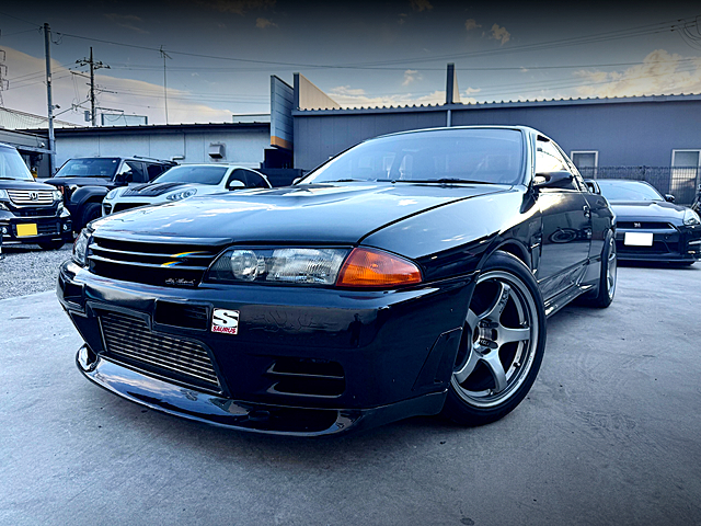 Front exterior of R32 SKYLINE GT-R.