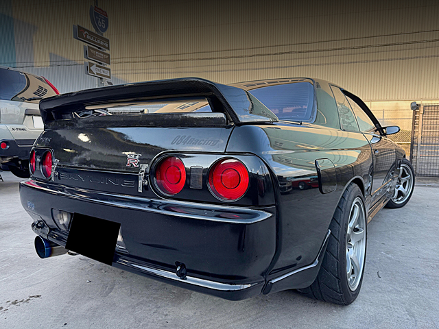 Rear exterior of R32 SKYLINE GT-R.
