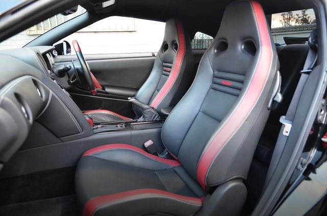 Seats of R35 NISSAN GT-R BLACK EDITION.