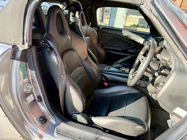 interior seats of WIDEBODY AP1 S2000.