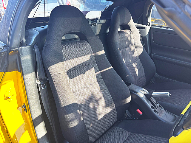 Interior seats of JDM WORKS WIDEBODY ZZW30 MR-S.