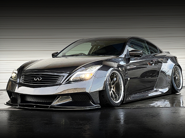 Front exterior of WIDEBODY CKV36 SKYLINE COUPE 370GT.