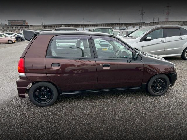 Side exterior of 5th Gen SUZUKI ALTO 5-DOOR The 21st Century Memorial Special LX.
