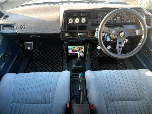 Interior of AE70 COROLLA 4-DOOR.