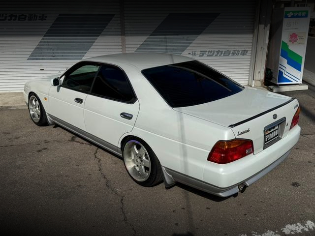 Rear exterior of C35 NISSAM LAUREL.