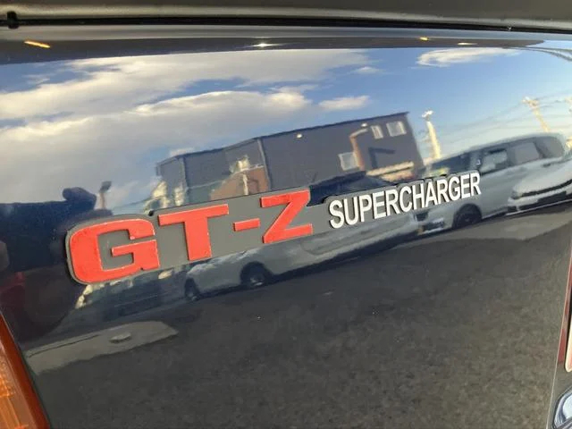 GT-Z SUPERCHARGER emblem.