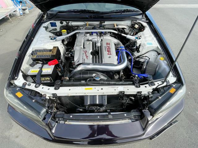 RB25DET turbo engine.