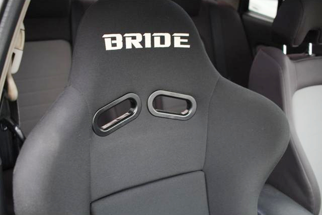 BRIDE seat.